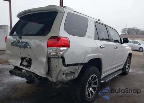 2011 Toyota 4Runner Limited V6 z USA, uszkodzony, nr VIN JTEZU5JR2B5030933